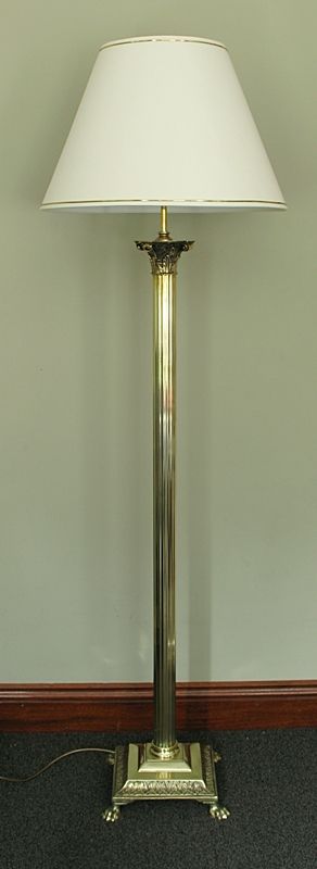 fig 1. BEAUTIFUL PAIR OF SOLID BRASS CORINTHIAN STANDARD LAMPS