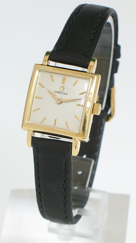 Exquisite Solid 18ct Gold Ladies Omega Cocktail Watch C1960