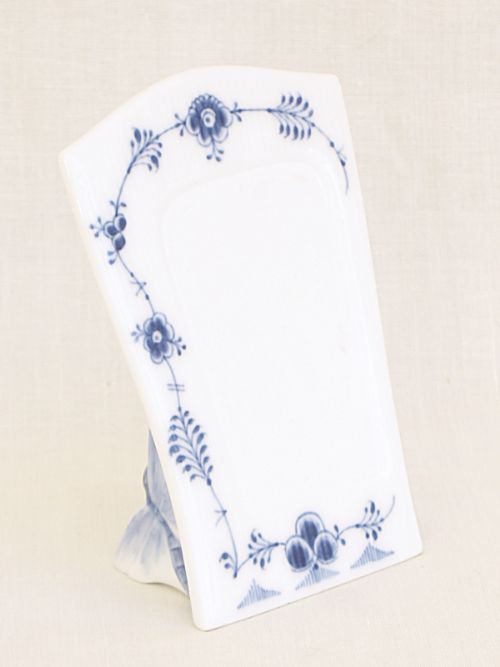 fig 1. INCREDIBLY RARE ROYAL COPENHAGEN BLUE FLUTED LACE 8 NAME PLATES C1880-1922