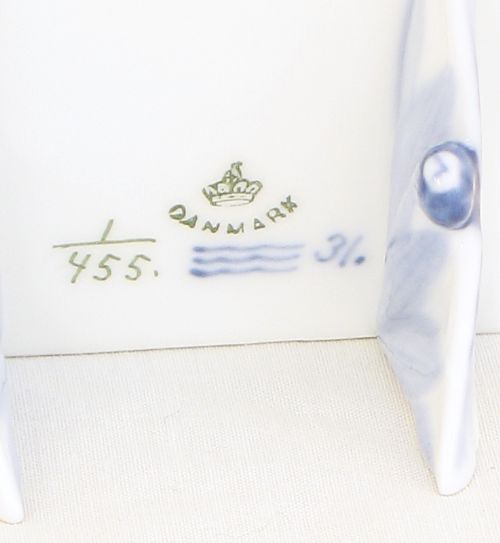 fig 3. INCREDIBLY RARE ROYAL COPENHAGEN BLUE FLUTED LACE 8 NAME PLATES C1880-1922