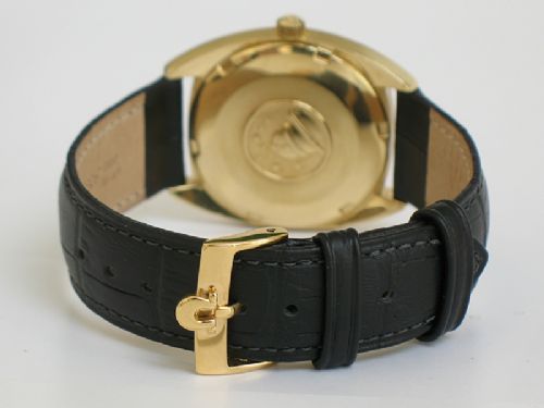fig 3. MINT 18CT OMEGA CONSTELLATION 'C' CHRONOMETER MODEL 1680009 168017 WITH BOX AND PAPERS