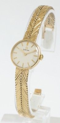 Exquisite Solid 9ct Gold Ladies Omega Cocktail Watch C1960