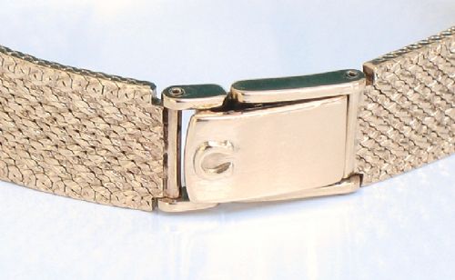 fig 3. EXQUISITE SOLID 9ct GOLD LADIES OMEGA COCKTAIL WATCH