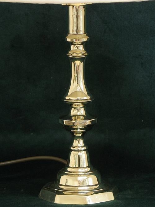 fig 2. STUNNING PAIR OF VICTORIAN SOLID BRASS DESK OR TABLE LAMPS C1880