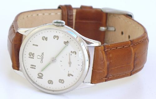 fig 4. RARE ORIGINAL OMEGA CALIBRE 30T2 MENS WATCH C1944