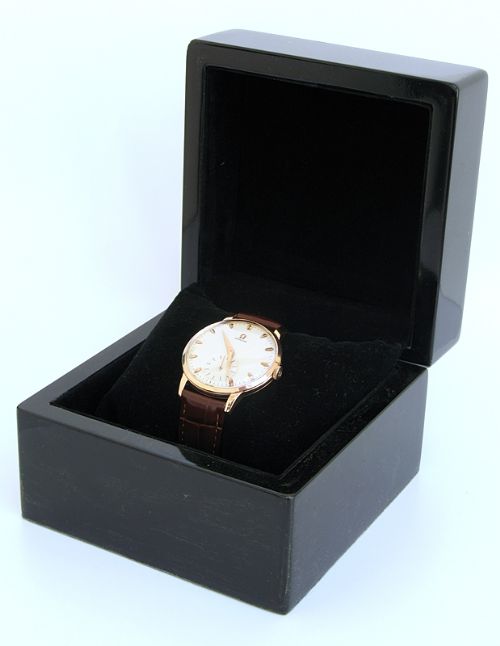 fig 8. STUNNING RARE SOLID 18ct ROSE GOLD OMEGA OVERSIZE CAL 266 MENS WATCH 1952-3