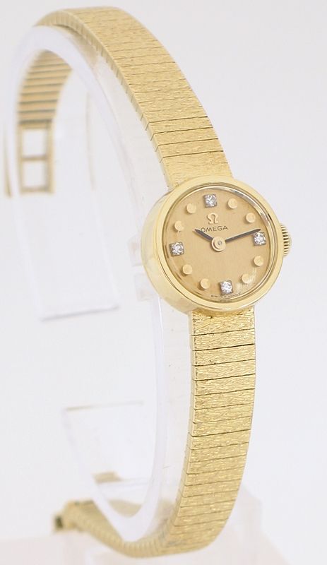 fig 4. EXQUISITE SOLID 18ct GOLD AND DIAMONDS LADIES OMEGA COCKTAIL WATCH c1960