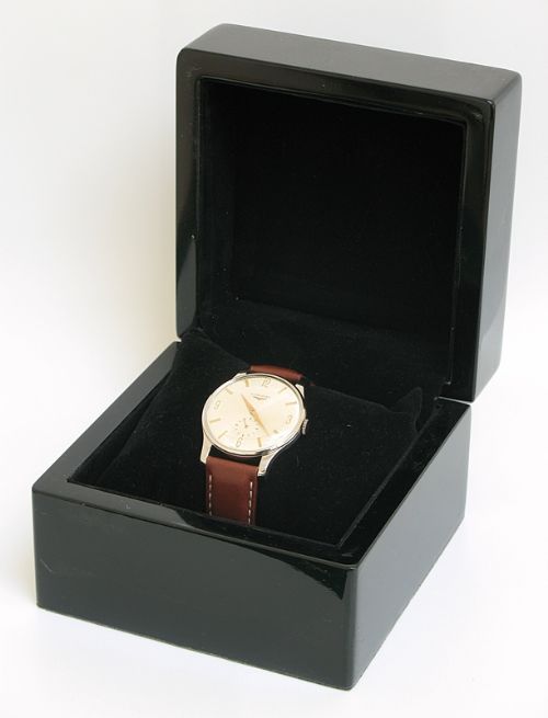 fig 8. LONGINES 23Z STAINLESS STEEL MANUAL WIND MENS WATCH C1960