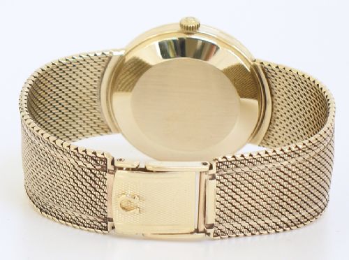 fig 3. SUPERB SOLID 9CT GOLD OMEGA DEVILLE AUTOMATIC DATE CAL 562 WITH ORIGINAL BOXES AND PAPERS MENS WATCH