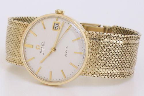 fig 4. SUPERB SOLID 9CT GOLD OMEGA DEVILLE AUTOMATIC DATE CAL 562 WITH ORIGINAL BOXES AND PAPERS MENS WATCH