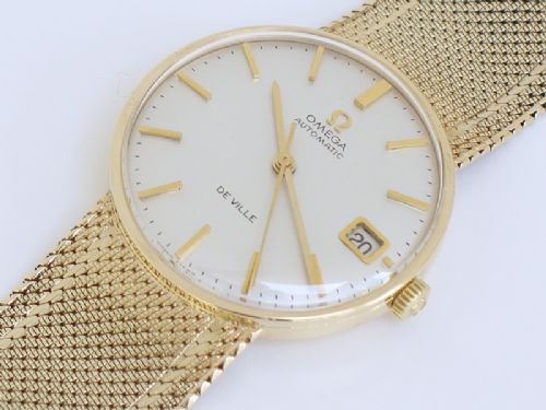 fig 6. SUPERB SOLID 9CT GOLD OMEGA DEVILLE AUTOMATIC DATE CAL 562 WITH ORIGINAL BOXES AND PAPERS MENS WATCH