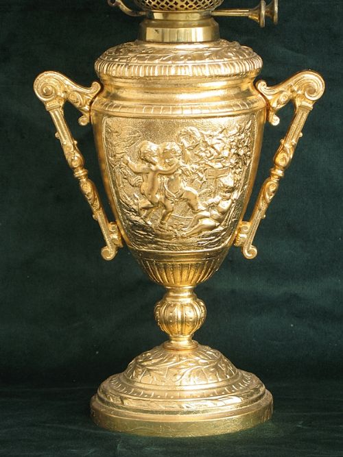 fig 1. RARE BEAUTIFUL LARGE VICTORIAN ART NOUVEAU GILT AND CAST IRON OIL LAMP BY WRIGHT AND BUTLER C1885