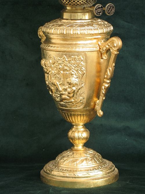 fig 2. RARE BEAUTIFUL LARGE VICTORIAN ART NOUVEAU GILT AND CAST IRON OIL LAMP BY WRIGHT AND BUTLER C1885