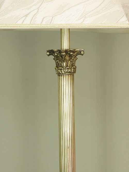 fig 3. BEAUTIFUL EDWARDIAN SOLID BRASS CORINTHIAN STANDARD LAMP C1910-1920