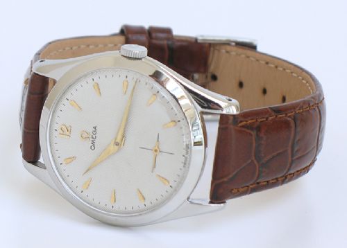 fig 3. SOLID STAINLESS STEEL OMEGA TEXTURED DIAL CALIBRE 266 MENS WATCH WITH ORIGINAL PAPERWORK C1953-4