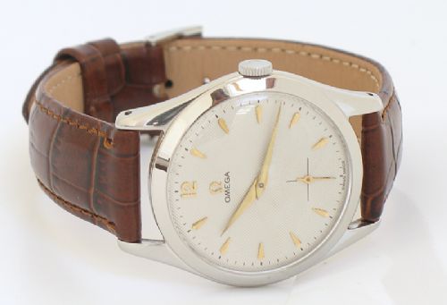 fig 4. SOLID STAINLESS STEEL OMEGA TEXTURED DIAL CALIBRE 266 MENS WATCH WITH ORIGINAL PAPERWORK C1953-4