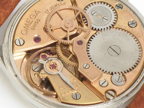fig 6. RARE ORIGINAL OMEGA CALIBRE 30T2 SC MENS WATCH C1945-46