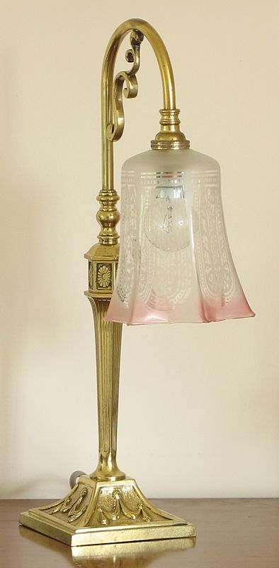 fig 2. BEAUTIFUL GENUINE SOLID BRASS EDWARDIAN DESK OR TABLE LAMP C1908