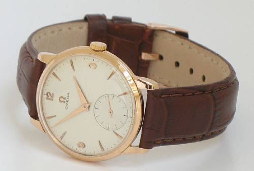 fig 4. RARE SOLID 18CT ROSE GOLD OMEGA CAL 267 MENS WATCH 1956-57