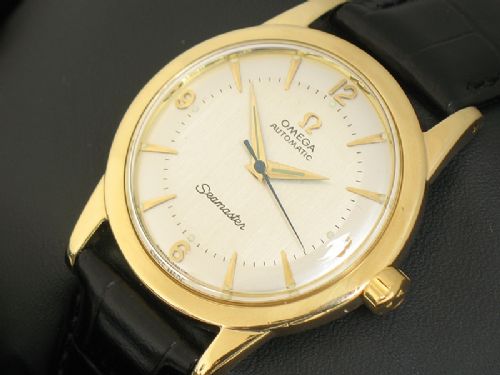 fig 5. STUNNING RARE SOLID 18CT GOLD OMEGA SEAMASTER BUMPER AUTOMATIC CAL 354 MENS WATCH C1953