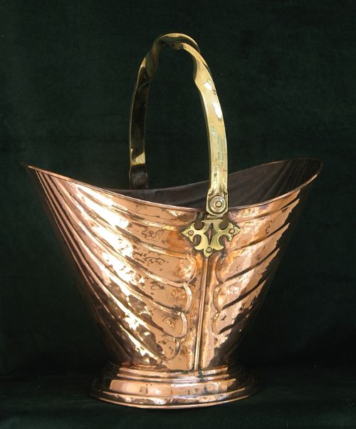 Beautiful Georgian Brass and Copper Coal Scuttle C1830