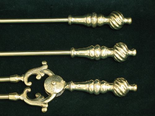 fig 1. LOVELY GENUINE SOLID BRASS VICTORIAN ART NOUVEAU COMPANION SET FIRE IRONS C1880