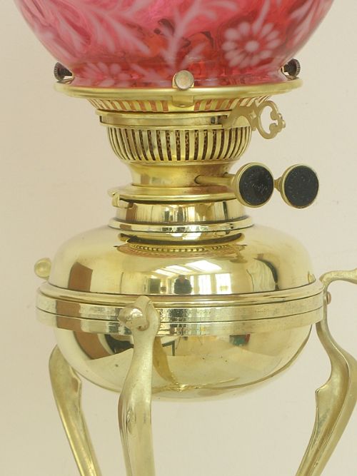 fig 4. BEAUTIFUL VICTORIAN BRASS AND CRANBERRY GLASS OIL LAMP C1890