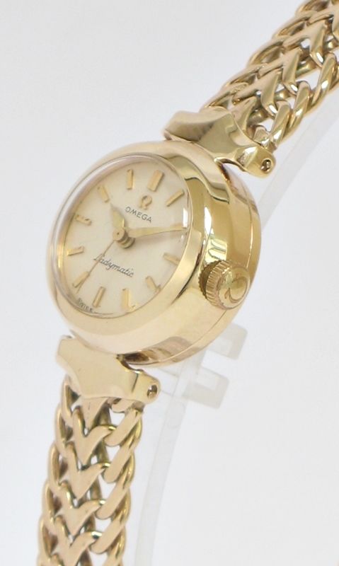 fig 2. STUNNING SOLID 9CT GOLD OMEGA LADYMATIC CALIBRE 455 LADIES COCKTAIL WATCH