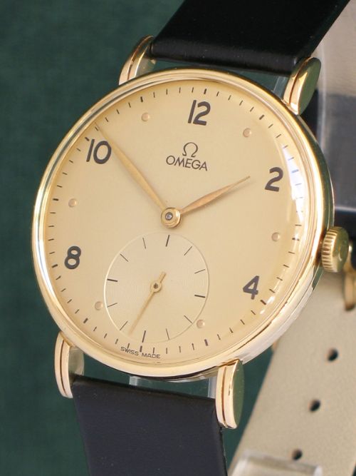 fig 3. RARE SOLID 14CT GOLD OMEGA 30T2 MENS WATCH C1947-48