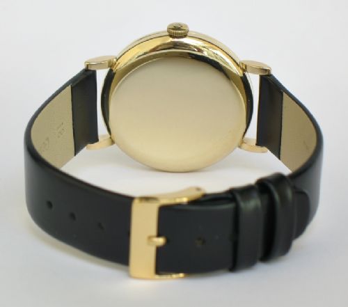 fig 6. RARE SOLID 14CT GOLD OMEGA 30T2 MENS WATCH C1947-48