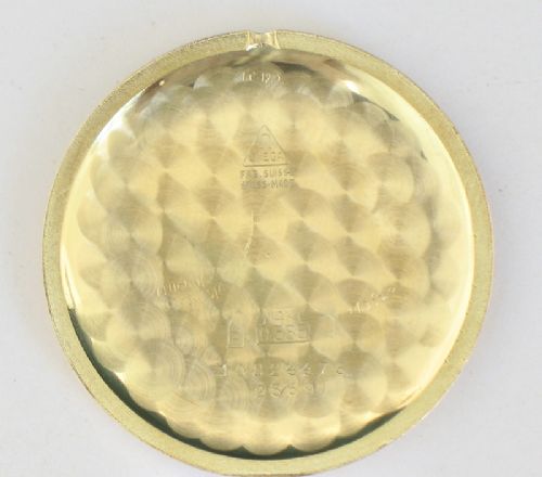 fig 10. RARE SOLID 14CT GOLD OMEGA 30T2 MENS WATCH C1947-48