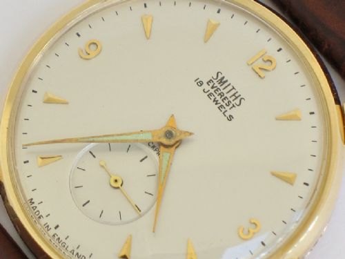 fig 5. VERY RARE 18 JEWEL SMITHS EVEREST SOLID 9CT GOLD MENS WATCH WITH ORIGINAL BOX
