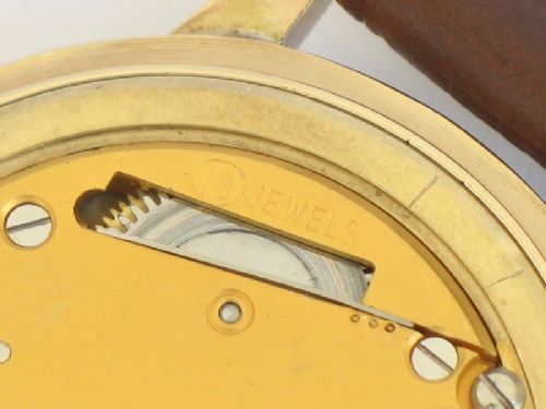 fig 7. VERY RARE 18 JEWEL SMITHS EVEREST SOLID 9CT GOLD MENS WATCH WITH ORIGINAL BOX