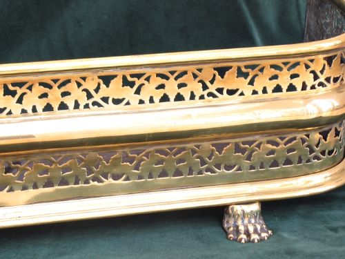 fig 1. BEAUTIFUL GEORGIAN REGENCY SOLID BRASS FIRE FENDER C1820