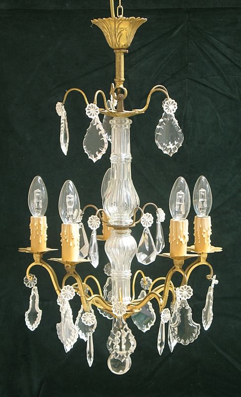 fig 2. BEAUTIFUL EDWARDIAN BRASS AND CRYSTAL CHANDELIER C1910