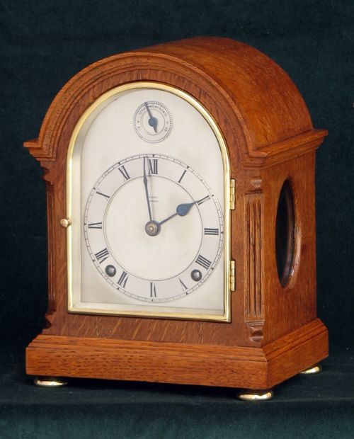 fig 1. RARE SMALL WESTMINSTER CHIMING SOLID OAK BRACKET MANTEL CLOCK BY ASPREY OF LONDON C1920