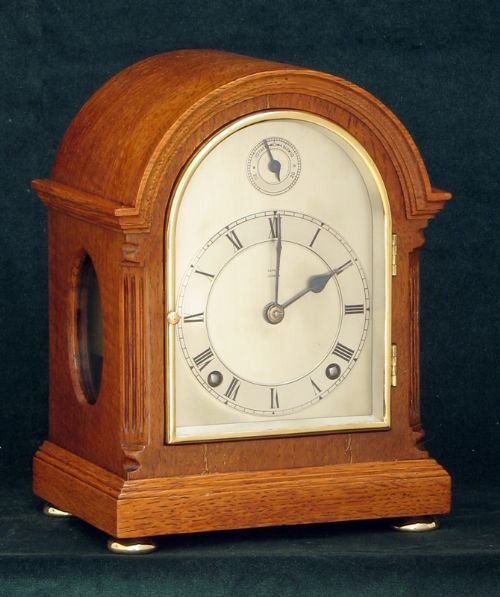 fig 2. RARE SMALL WESTMINSTER CHIMING SOLID OAK BRACKET MANTEL CLOCK BY ASPREY OF LONDON C1920