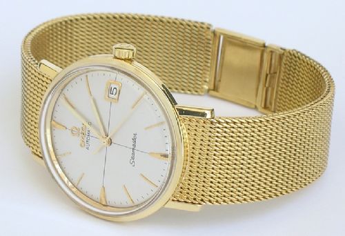 fig 5. OUTSTANDING SOLID 18ct GOLD OMEGA SEAMASTER CALENDER AUTOMATIC MENS WATCH c1960