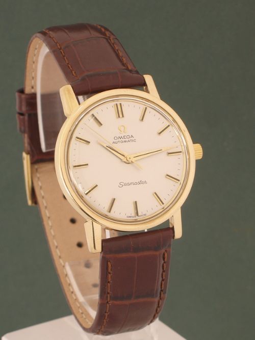 fig 2. SUPERB SOLID 9CT GOLD OMEGA SEAMASTER CAL 552 MENS WATCH 
