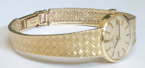 fig 7. BEAUTIFUL SOLID 9CT GOLD LADIES OMEGA COCKTAIL WATCH
