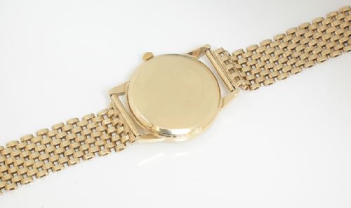 fig 5. SUPERB RARE SOLID 9CT GOLD OMEGA CALIBRE 552 AUTOMATIC MENS WATCH