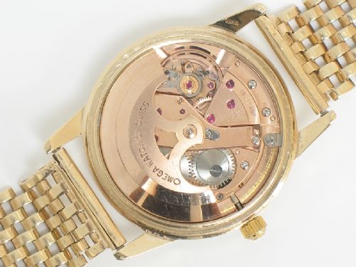 fig 6. SUPERB RARE SOLID 9CT GOLD OMEGA CALIBRE 552 AUTOMATIC MENS WATCH