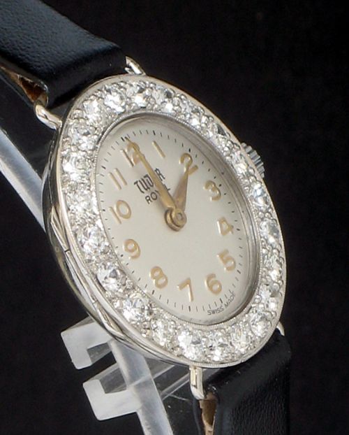 fig 4. EXQUISITE ROLEX TUDOR ROYAL ART DECO PLATINUM AND DIAMONDS LADIES COCKTAIL WATCH C1940