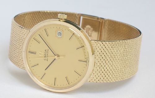 fig 4. SUPERB RARE SOLID 9CT GOLD OMEGA AUTOMATIC MENS WATCH WITH BOXES AND PAPERS
