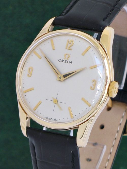 fig 2. STUNNING SOLID 9CT GOLD OMEGA CALIBRE 267 MENS WATCH