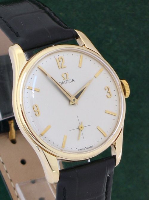 fig 3. STUNNING SOLID 9CT GOLD OMEGA CALIBRE 267 MENS WATCH