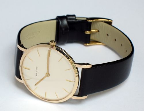fig 1. STUNNING SOLID 9CT GOLD MARVIN MENS WATCH
