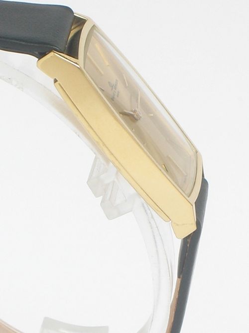 fig 5. SUPERB SOLID 18CT GOLD BAUME AND MERCIER MENS OR LADIES WATCH