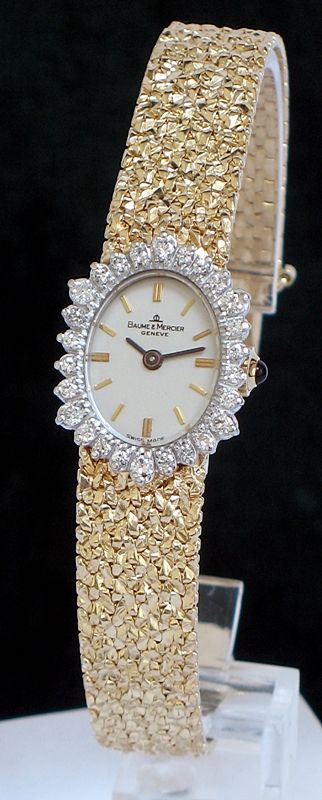 Stunning Baume and Mercier Solid 14ct Gold and Diamonds Ladies Cocktail Watch