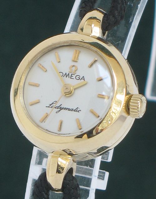 fig 2. BEAUTIFUL SOLID 18CT GOLD OMEGA LADYMATIC COCKTAIL WATCH C1958-59